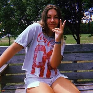 Meet your Posher, Natalie